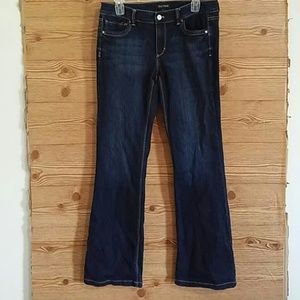 WHBM Blanc Boot Leg dark wash Inseam 31